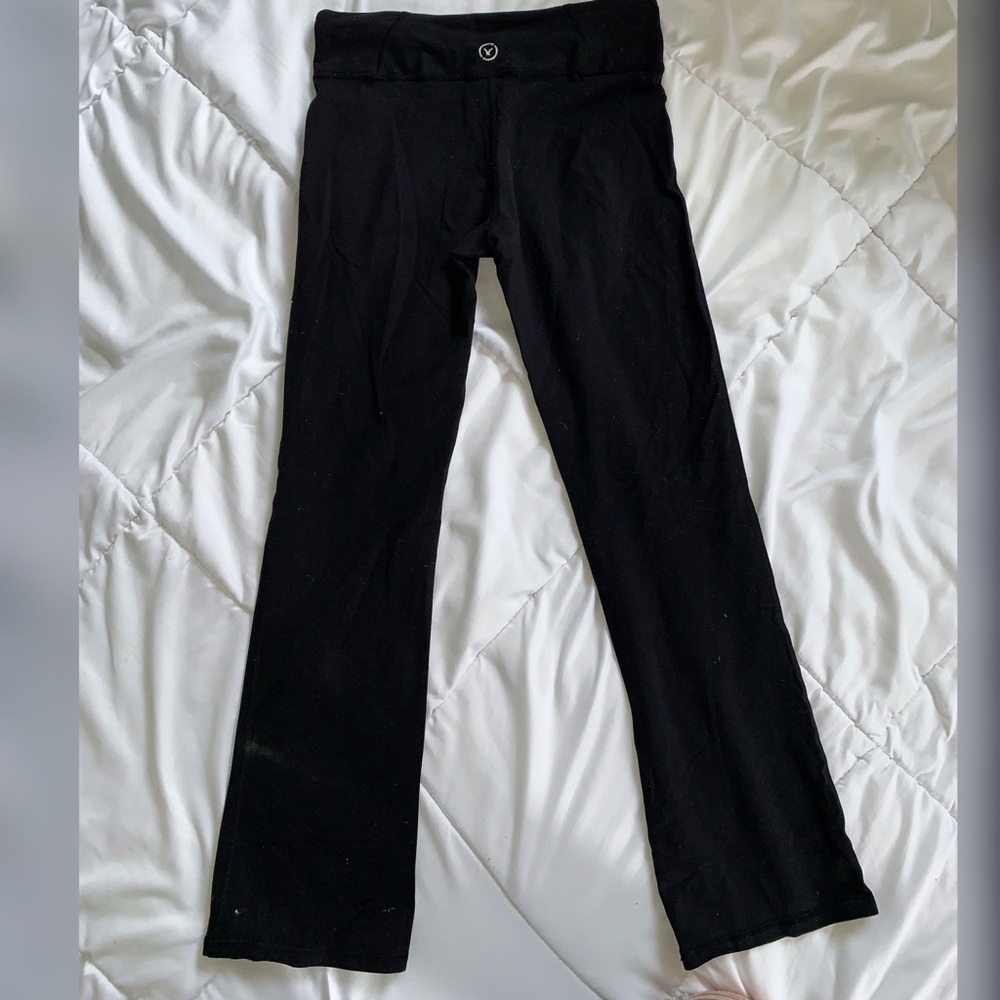 AE Yoga Pants